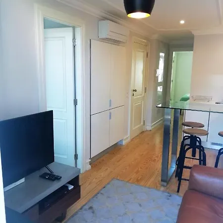 Augusta 229-5e-city Center Apt- Balcony & Elevator Appartement Lisboa