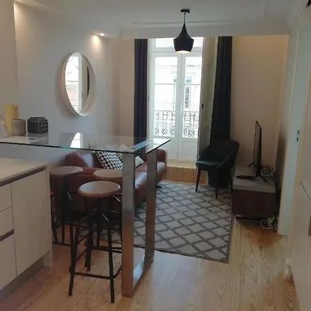 Augusta 229-5e-city Center Apt- Balcony & Elevator * Lisboa